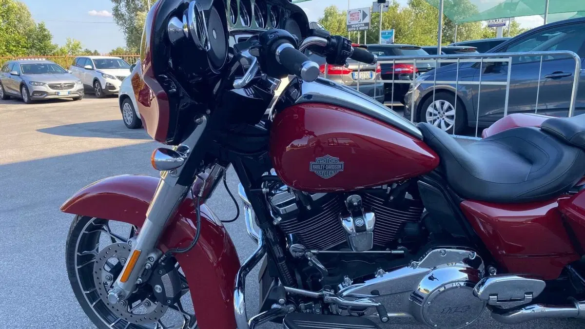 Harley-Davidson 114 Street Glide Special (2019 - 20) - FLHXS  (7)