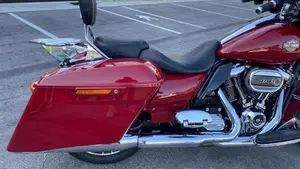 Harley-Davidson 114 Street Glide Special (2019 - 20) - FLHXS  (10)