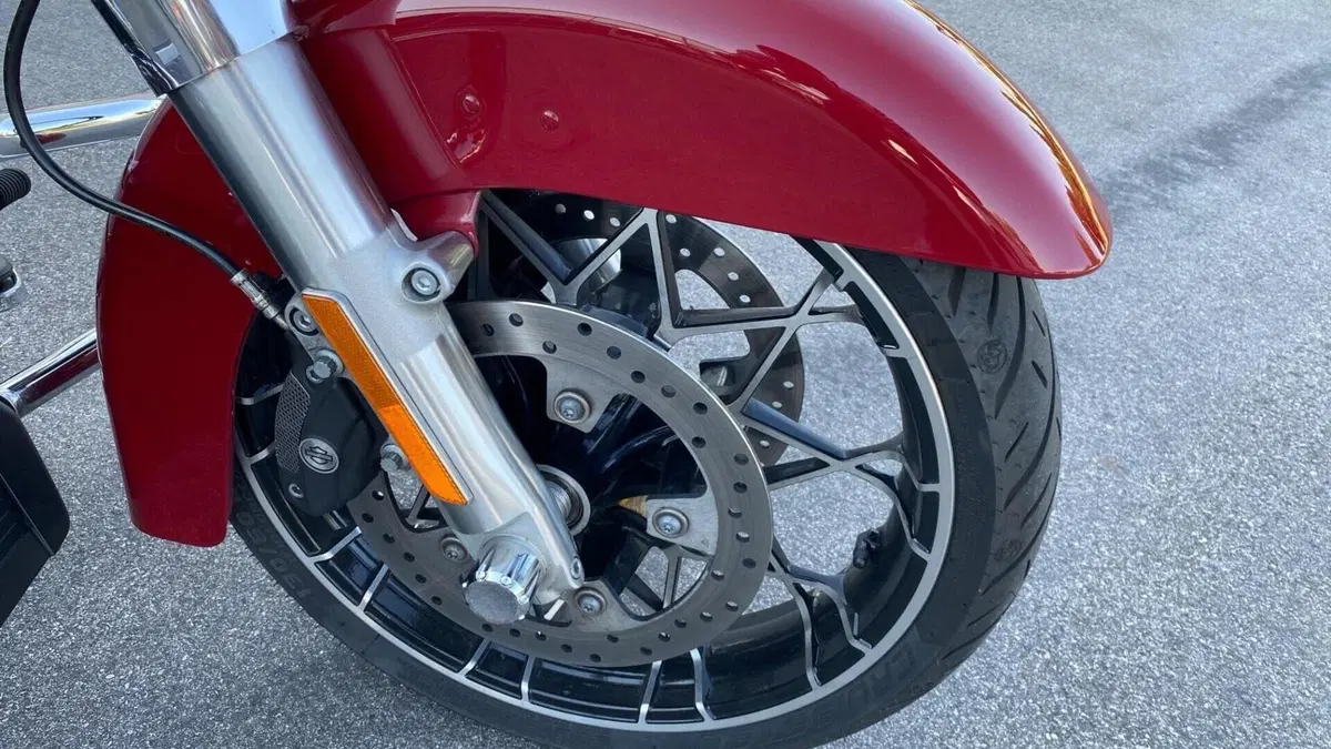 Harley-Davidson 114 Street Glide Special (2019 - 20) - FLHXS  (11)