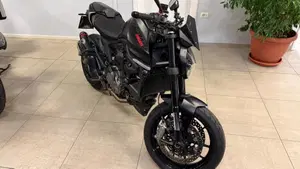 Ducati Monster 937 + (2021 - 25)  (6)