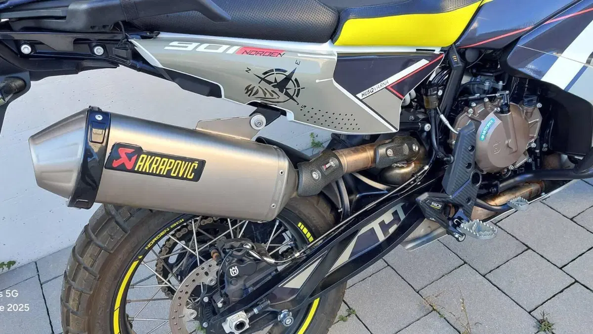 Husqvarna Norden 901 (2022 - 26)  (3)