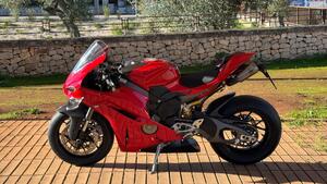 Ducati Panigale V4 (2025) 