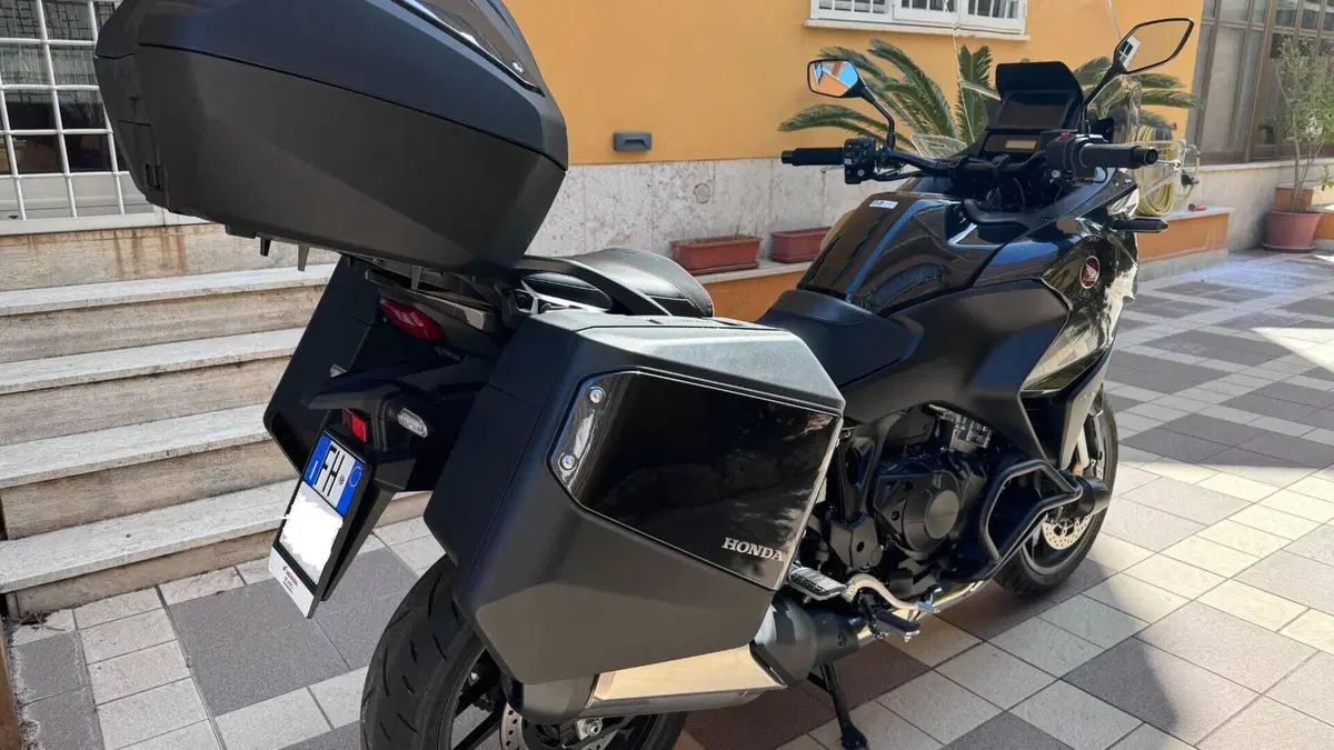 Honda NT 1100 Travel (2022 - 24)  (3)