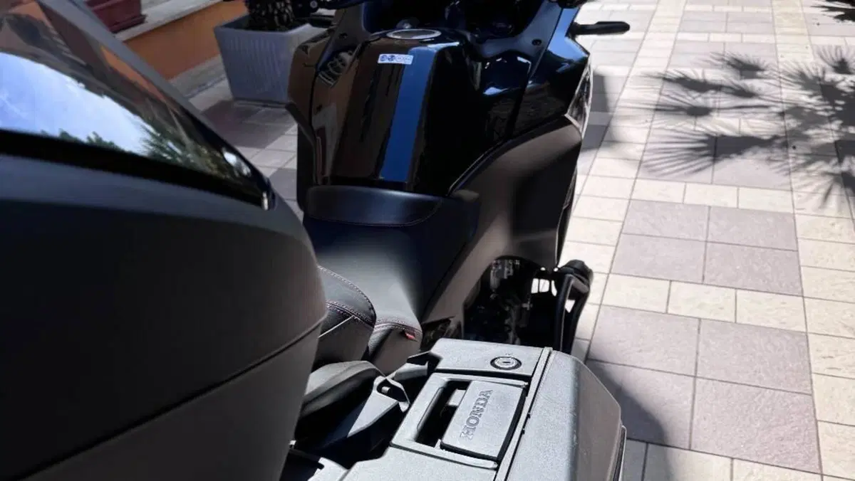 Honda NT 1100 Travel (2022 - 24)  (4)