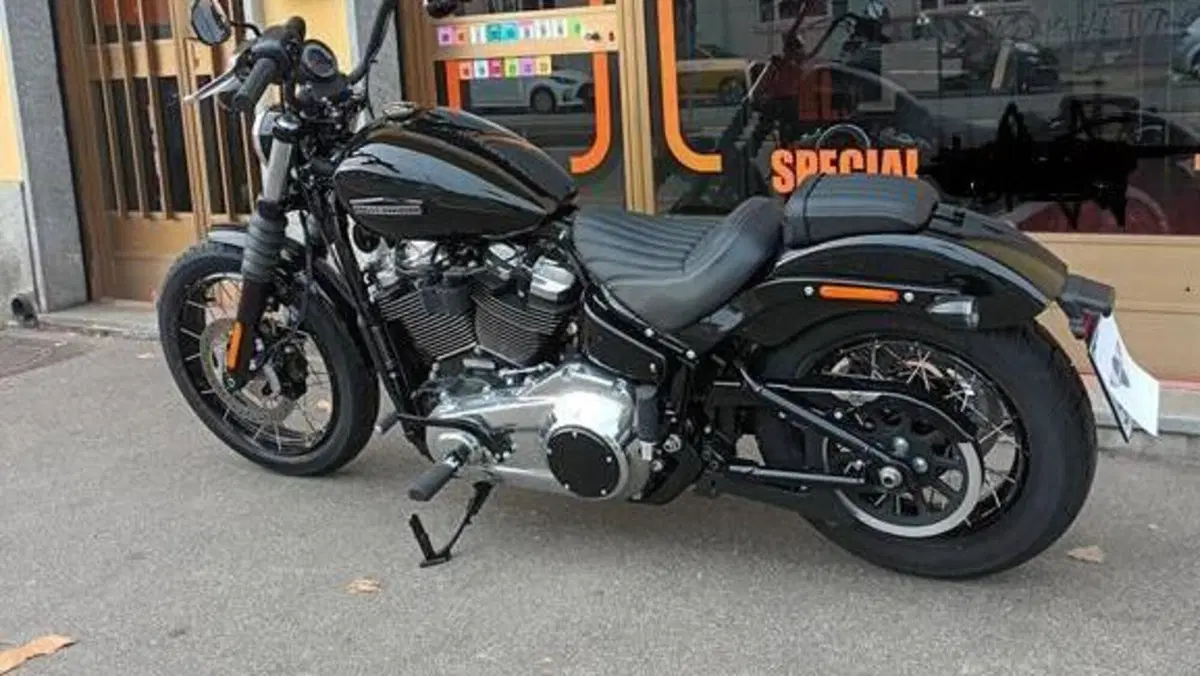 Harley-Davidson Street Bob 117 (2025 - 26)  (2)