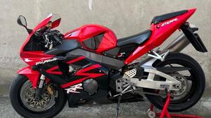 Honda CBR 900 RR Fireblade (2002 - 04) 