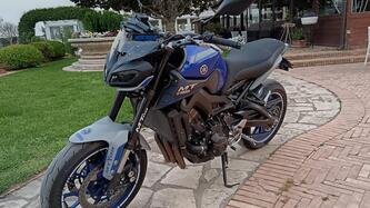 Yamaha MT-09 (2017 - 20) usata
