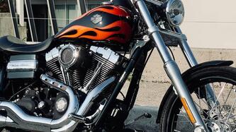 Harley-Davidson 1584 Wide Glide (2007 - 11) - FXDWG usata