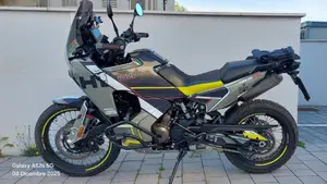 Husqvarna Norden 901 (2022 - 26)  (2)
