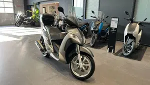 Peugeot Geopolis 400 
