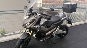 Honda X-ADV 750 (2017) usata