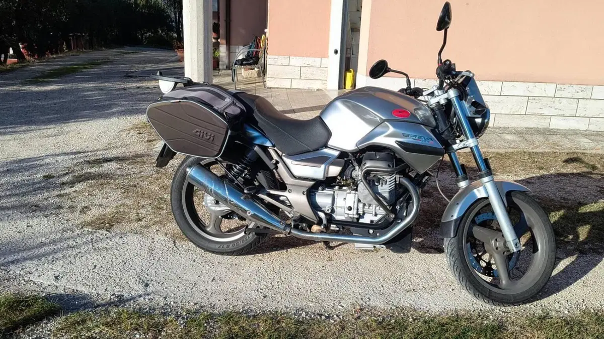 Moto Guzzi Breva V 750 i.e.  (2)