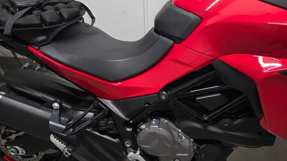 Ducati Multistrada V2 S (2022 - 24)  (10)