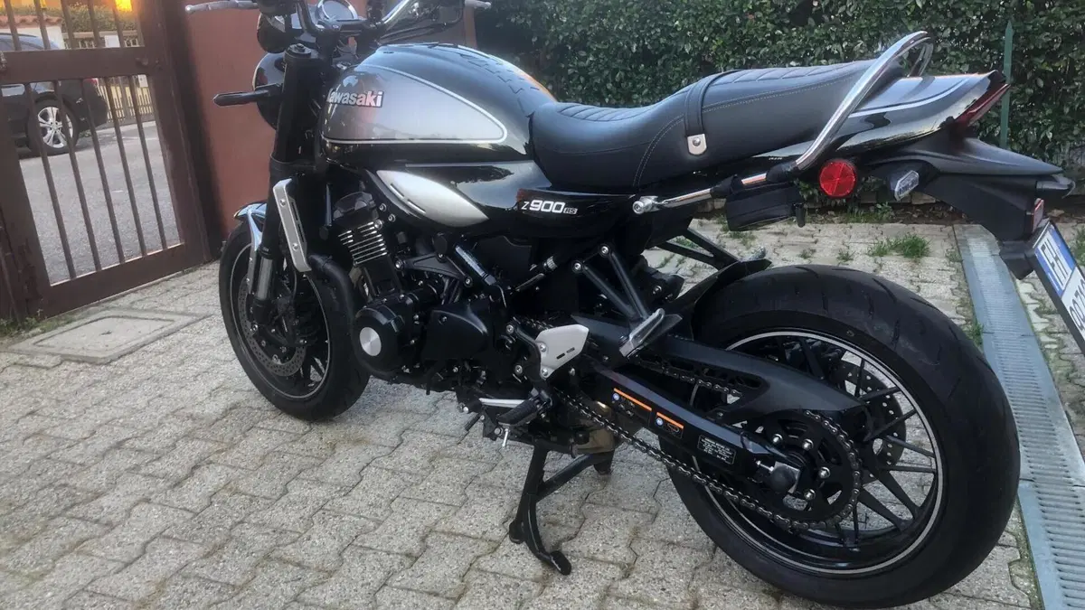 Kawasaki Z 900 RS (2022 - 25)  (5)