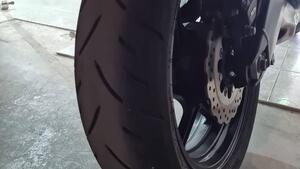 Kawasaki Versys 650 Grand Tourer (2021) 