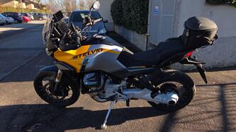 Moto Guzzi Stelvio (2024 - 25)