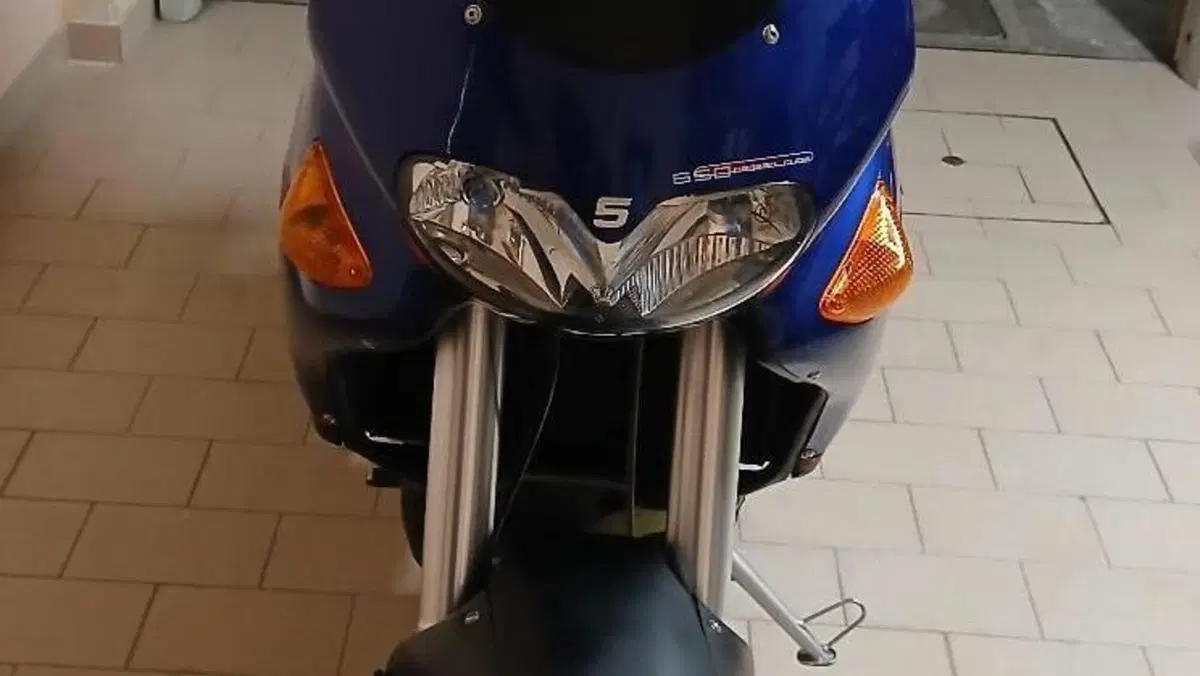 Aprilia Pegaso 650 (1997 - 00)  (5)