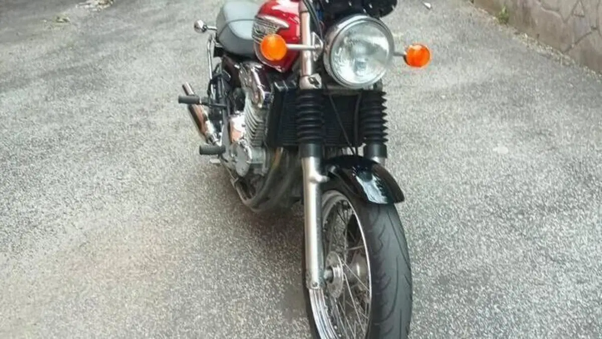 Triumph Thunderbird 900 (1995 - 01)  (4)