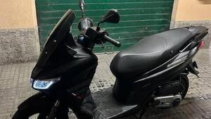 Aprilia SXR 50 (2021 - 25) 