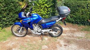 Honda Transalp XL 650V (2000 - 04) 