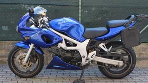 Suzuki SV 650 S (1999 - 02) 