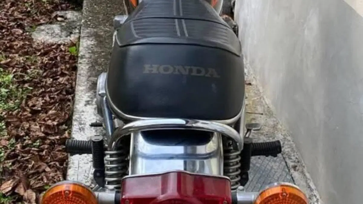 Honda   (4)