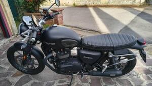 Triumph Street Twin 900 (2017 - 18) 