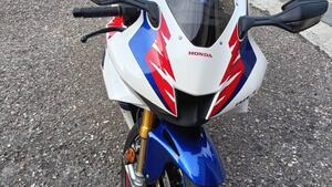 Honda CBR 1000 RR-R Fireblade SP 30th Anniversary (2022 - 23) 