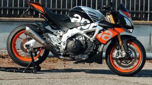 Aprilia Tuono V4 Factory (2017 - 18) 