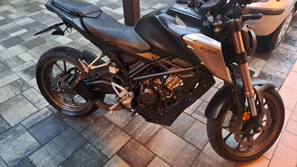 Honda CB 125 R (2021 - 23)  (2)