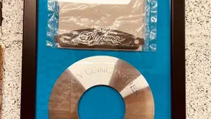 Harley-Davidson   (15)