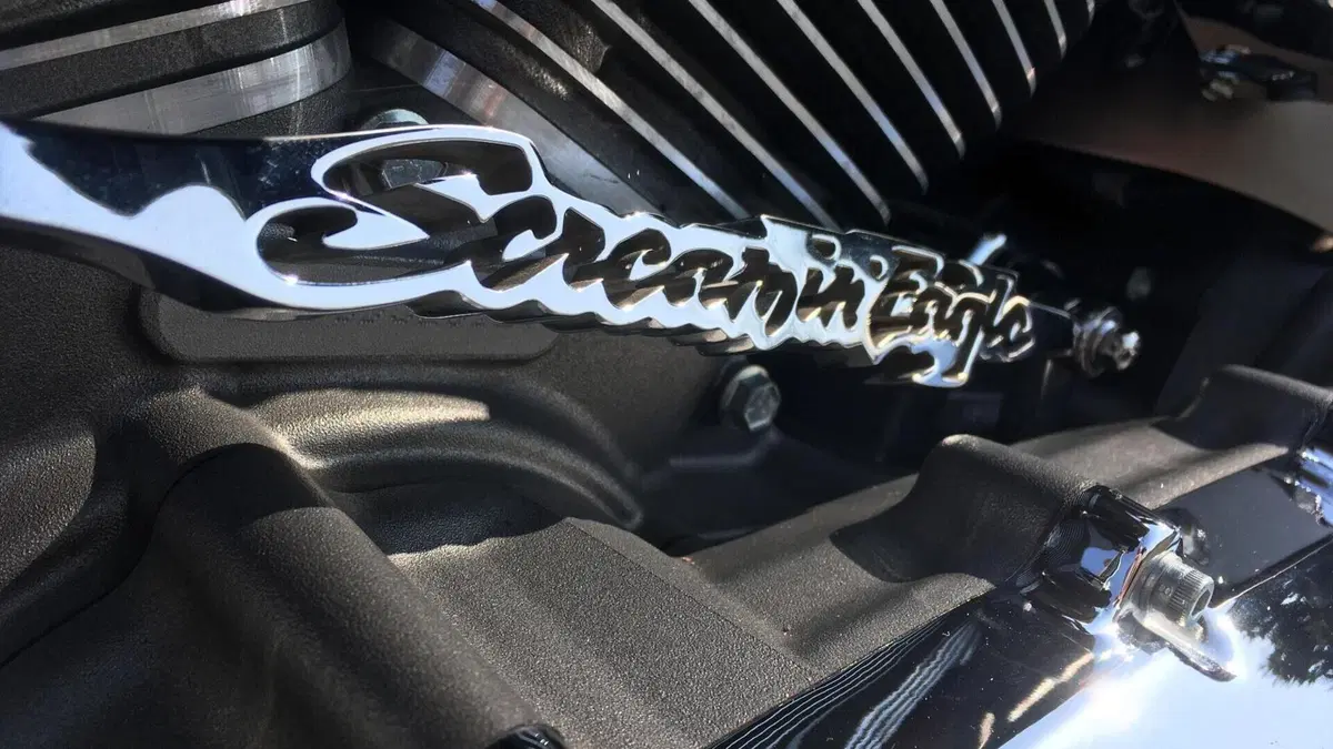 Harley-Davidson 1800 Convertible (2012) - FLSTSE  (8)