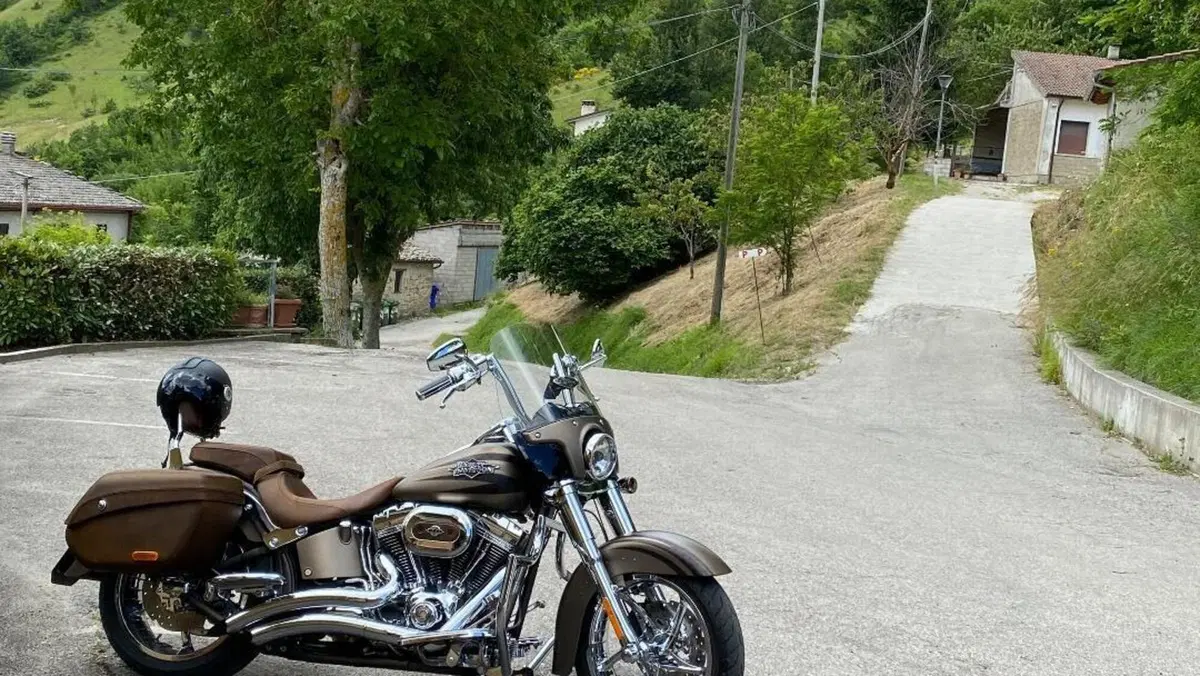 Harley-Davidson 1800 Convertible (2012) - FLSTSE  (14)