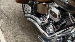 Harley-Davidson 1800 Convertible (2012) - FLSTSE  (17)