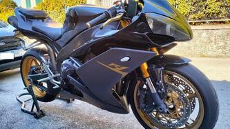 Yamaha YZF R1 (2007 - 08) usata