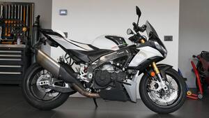 Aprilia Tuono V4 (2021 - 24) 