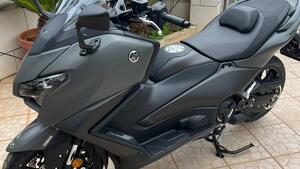 Yamaha T-Max 560 Tech Max (2025) 