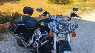 Harley-Davidson 1584 Road King Classic (2007 - 10) - FLHRC usata