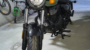 Royal Enfield Meteor 350 Fireball (2021 - 25) 
