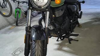 Royal Enfield Meteor 350 Fireball (2021 - 25)