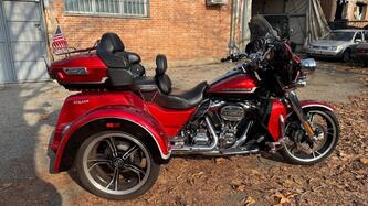 Harley-Davidson 117 CVO Tri Glide (2020 - 21) usata