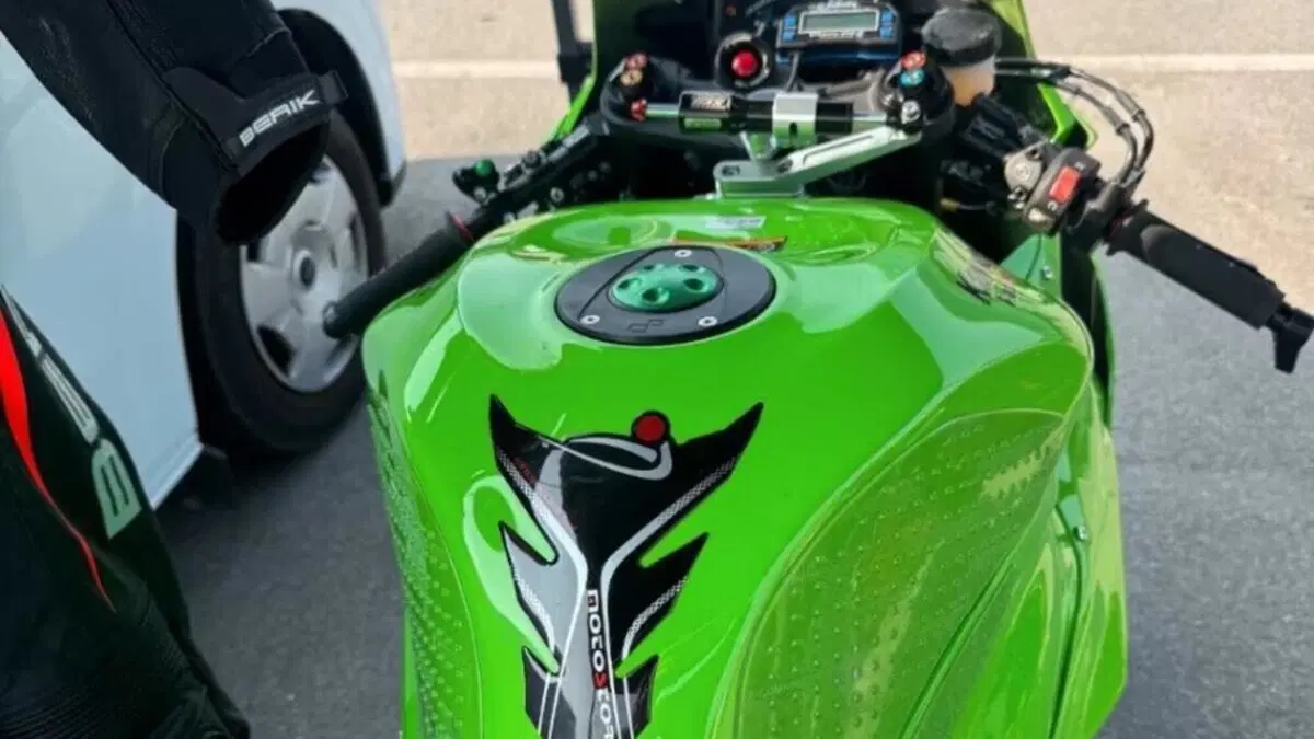 Kawasaki Ninja 636 ZX-6R (2024 - 26)  (3)