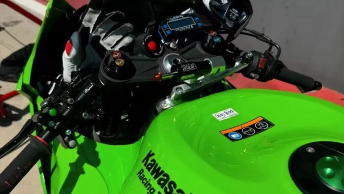 Kawasaki Ninja 636 ZX-6R (2024 - 26)  (4)