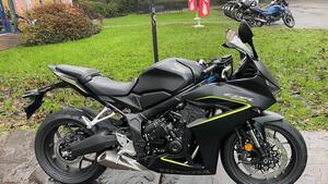 Honda CBR 650 R E-Clutch (2024 - 26) 