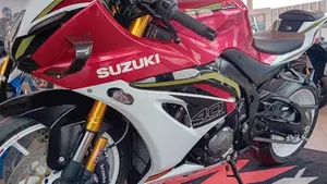 Suzuki GSX-R1000R (2026)  (3)