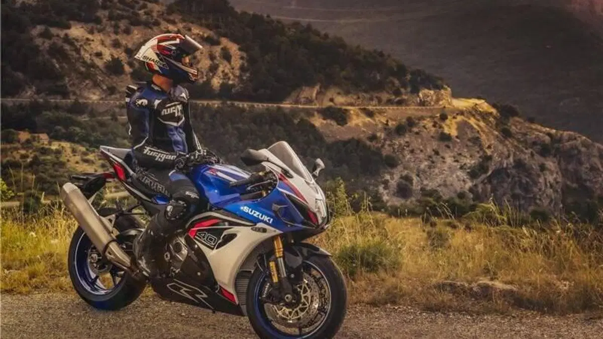 Suzuki GSX-R1000R (2026)  (16)