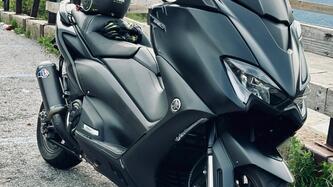 Yamaha T-Max 560 (2020 - 21) usata
