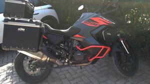 KTM 1290 Super Adventure S (2021) 