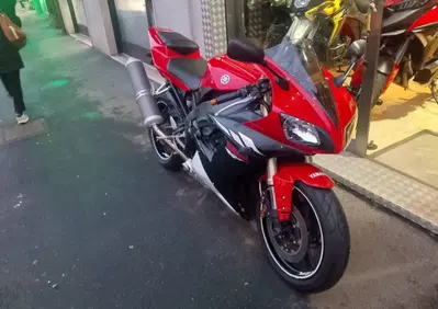 Yamaha YZF R1 (2002 - 03) - Annuncio 9902126