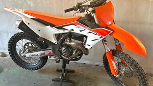 KTM 250 SX-F (2023) 